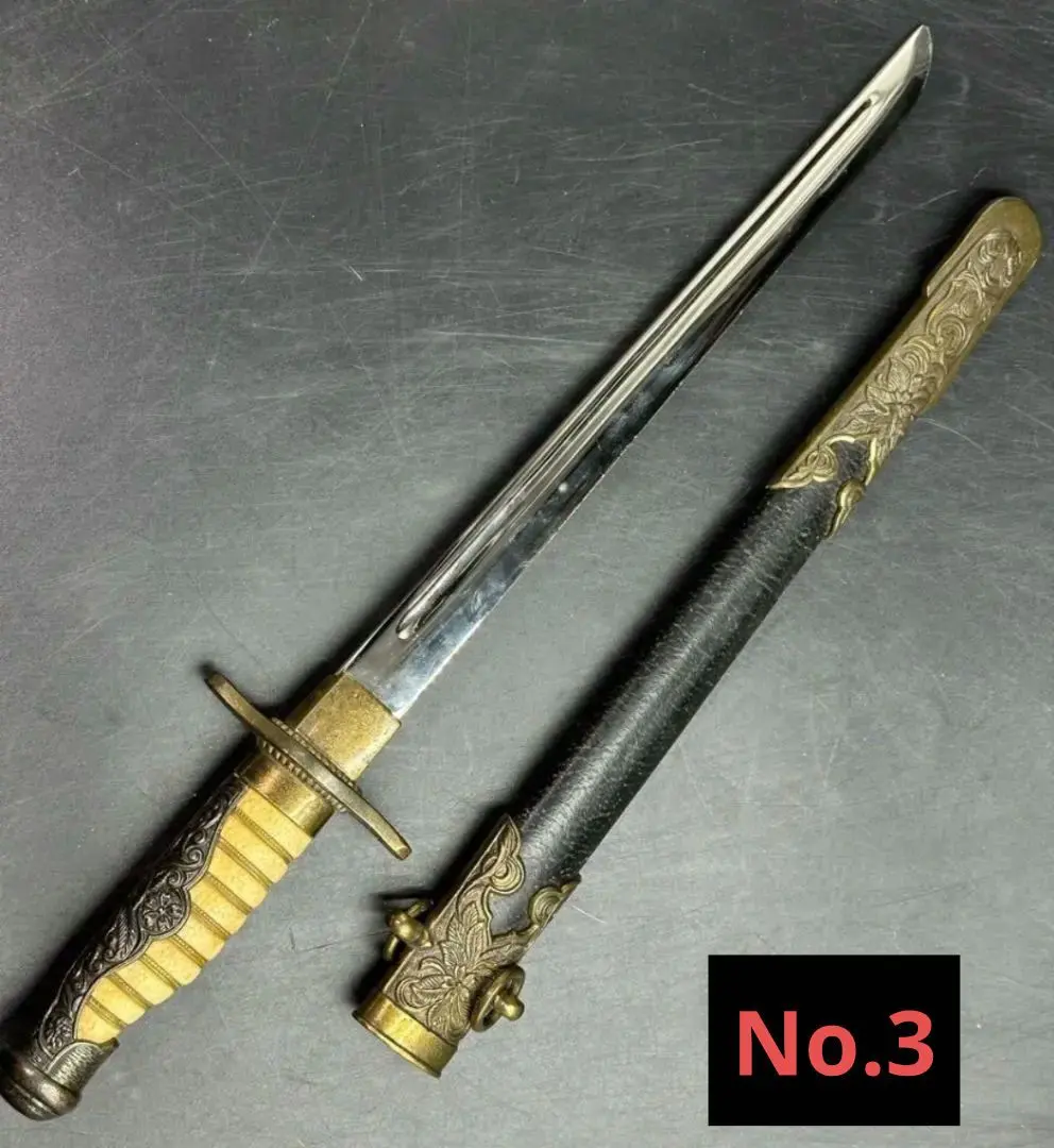 旧日本軍サーベル波模様の装飾付き刀指揮刀模造刀儀礼刀軍刀