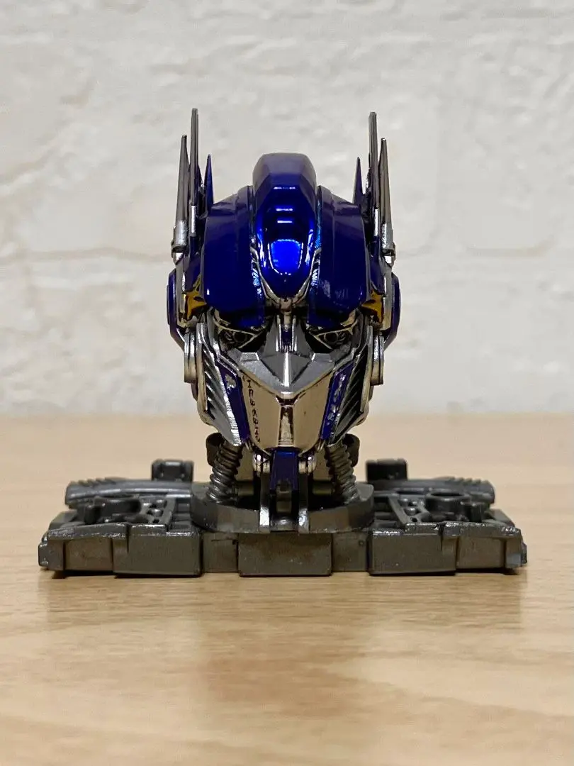 m53433529885_1.jpg?1763722033