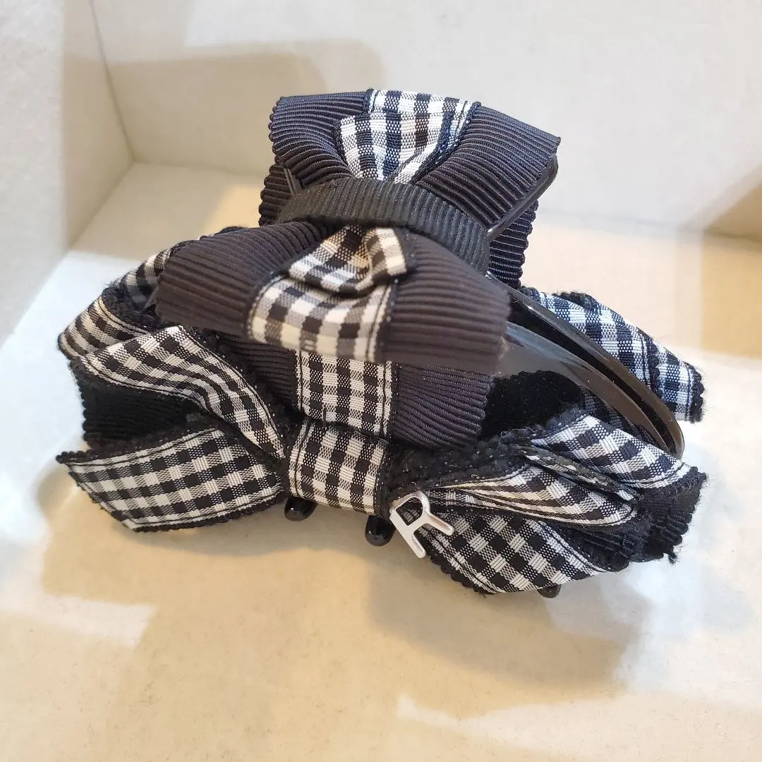 2026年最新】Rene ヘアバンド・カチューシャの人気アイテム - メルカリ