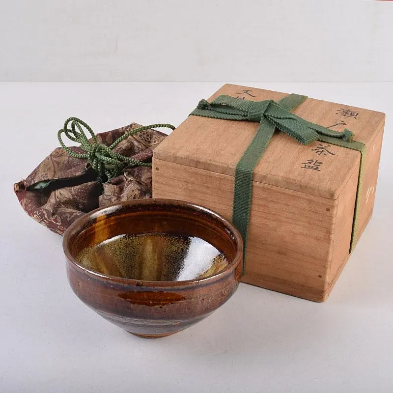 抹茶碗】 天目茶碗 仕覆付き 覆輪 紙箱 R1531お16 新作・ガラス抹茶碗