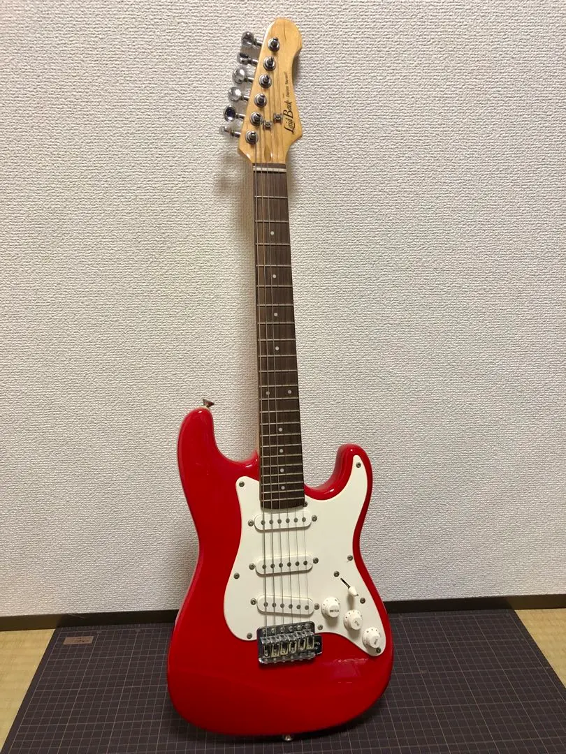 極美品:小学生向けギター】Laid Backエレキギター(ミニ)