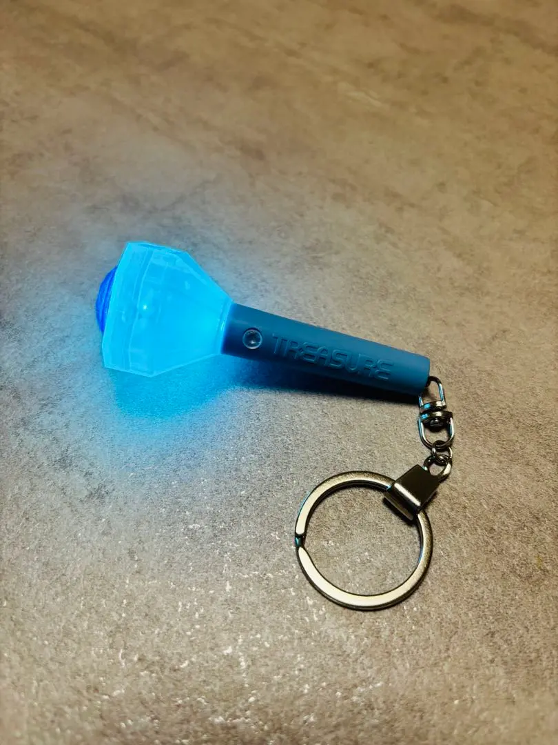 2026年最新】treasure ペンライト キーリングの人気アイテム - メルカリ