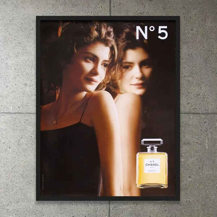 2026年最新】CHANEL ポスターフレームの人気アイテム - メルカリ