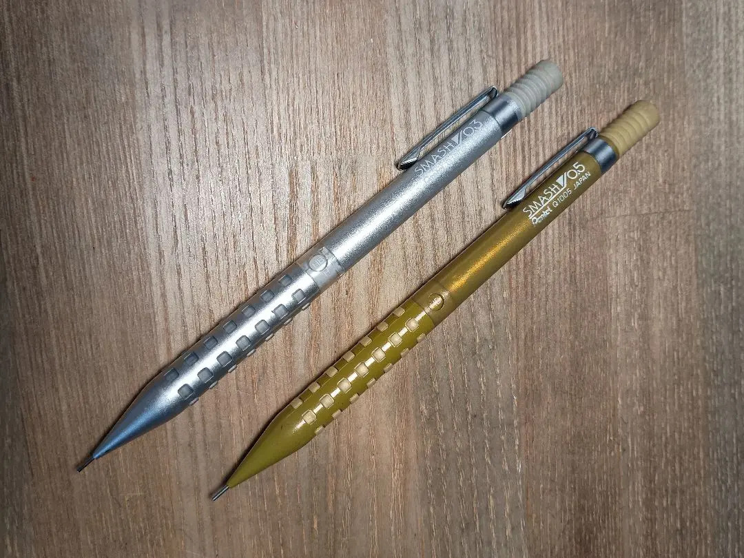 2026年最新】ぺんてる スマッシュ 0.7の人気アイテム - メルカリ