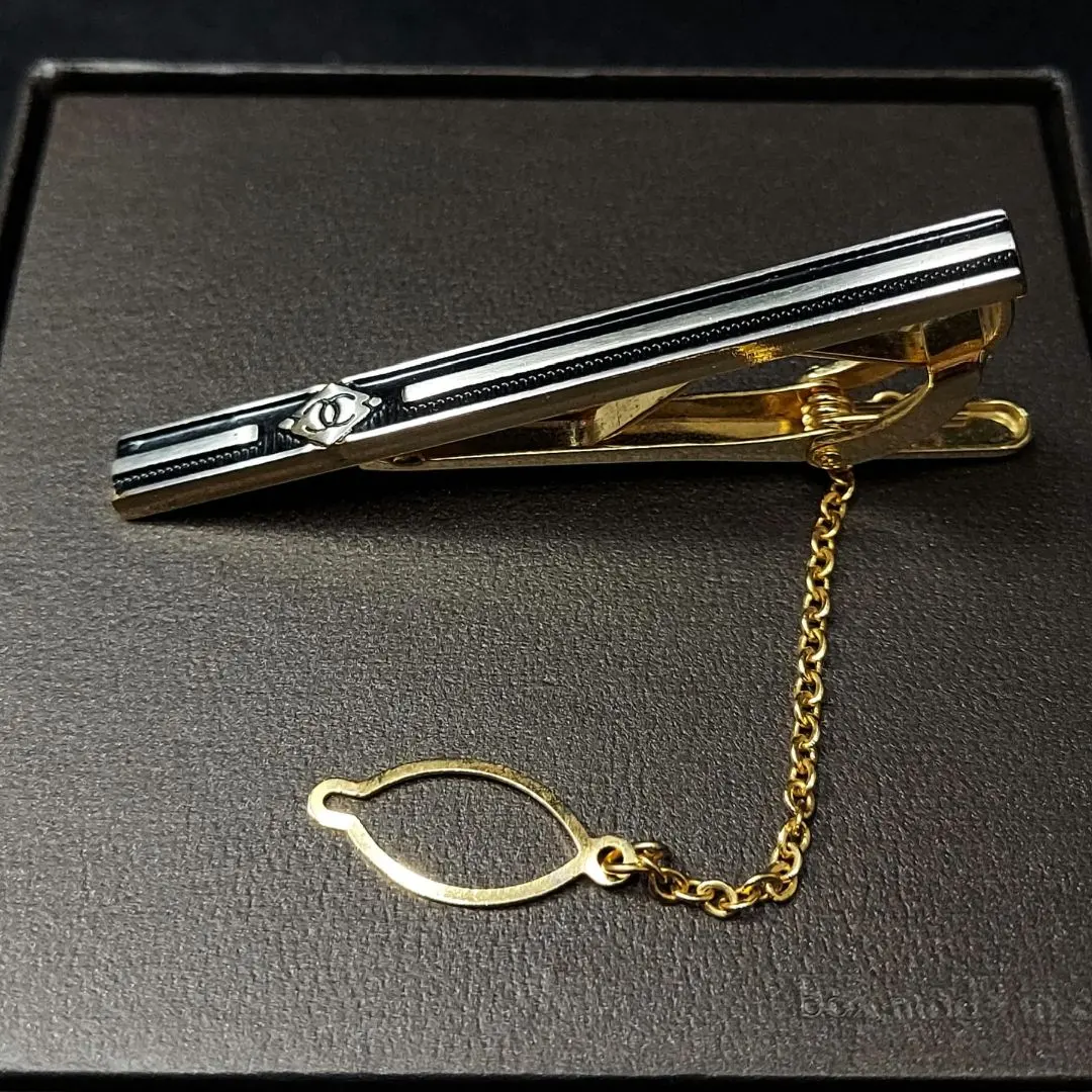 2026年最新】シャネル タイピンの人気アイテム - メルカリ