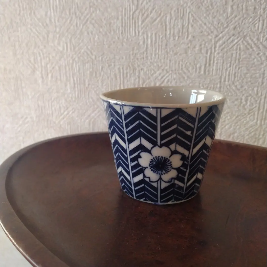 古伊万里 蕎麦猪口 賢人 仙人 人物 蘇轍 印判 宝珠 軍配 団扇 経巻 宝