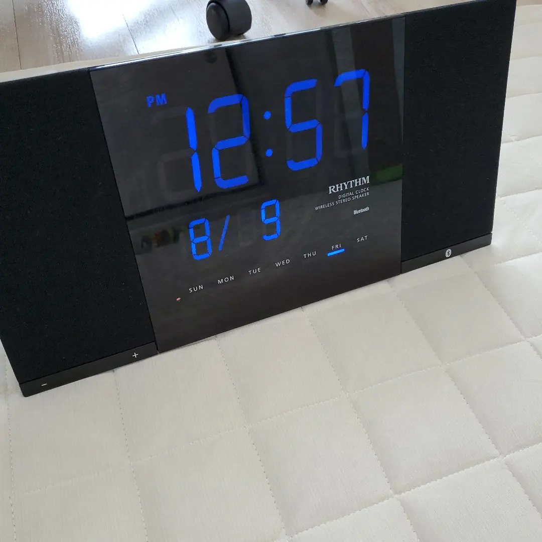 Bluetoothスピーカー付き 掛置兼用時計 TOKIOTO R2-D2
