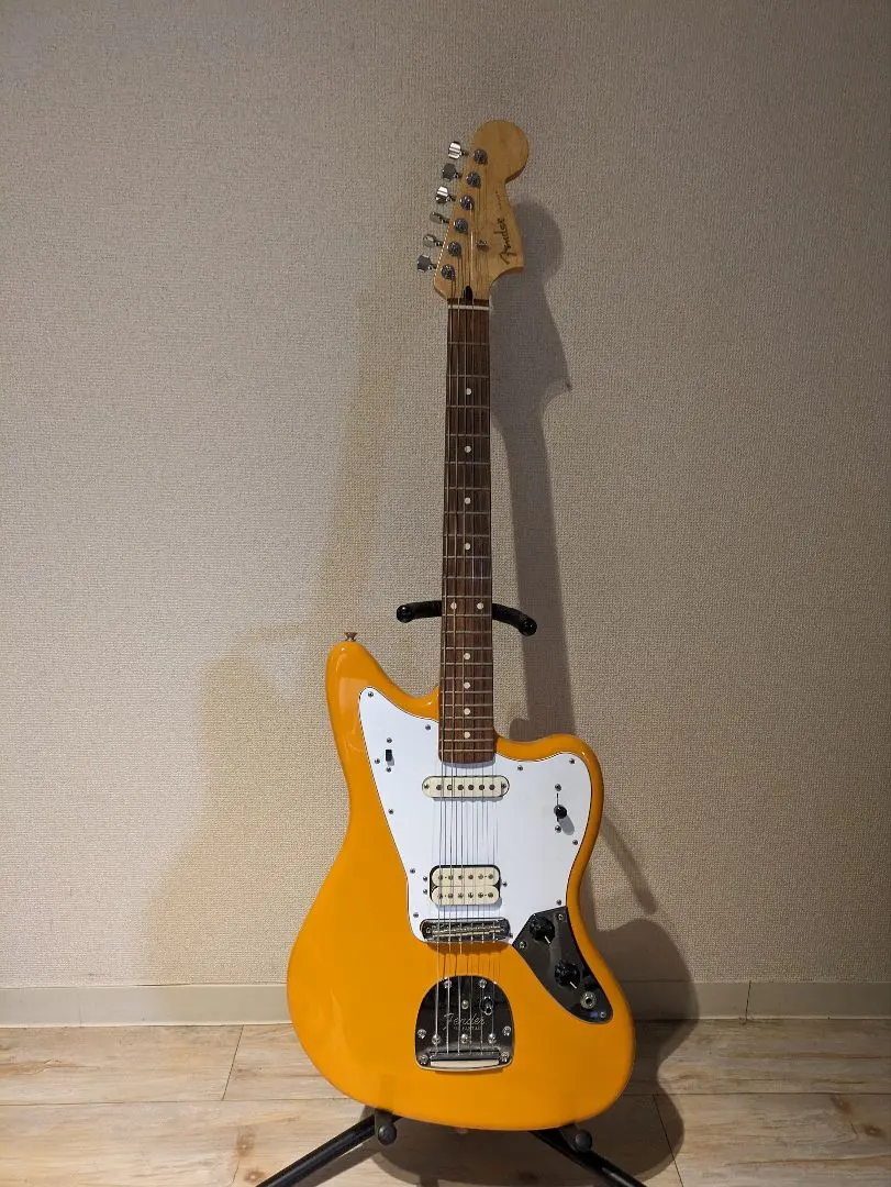 美品 FENDER Player Jaguar PF 3TS ジャガー