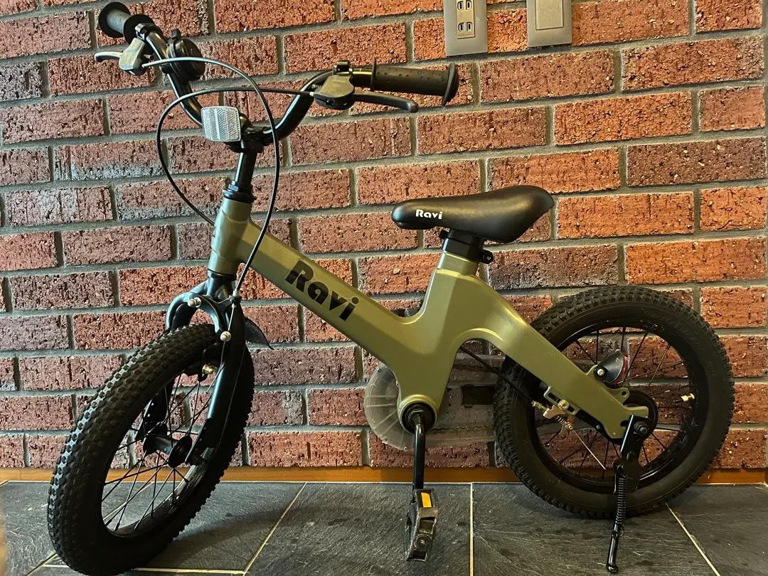 子供用自転車RAVI 14インチアーミーカラー補助輪あり