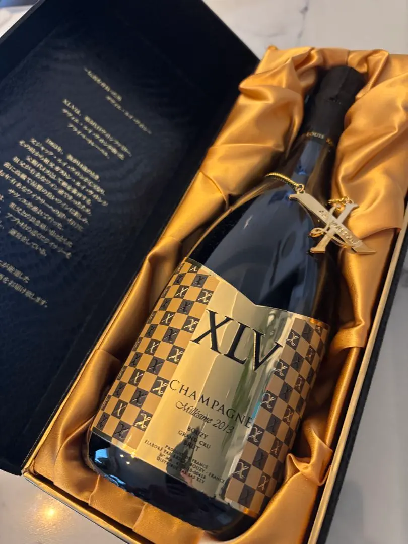 2026年最新】xlv シャンパンの人気アイテム - メルカリ