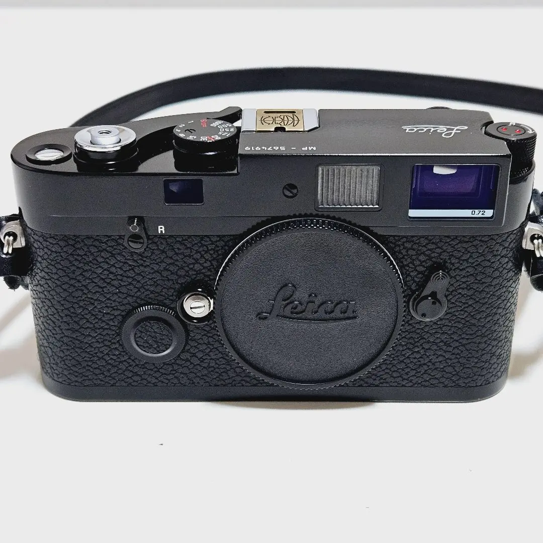 a*i様 【美品】Leica ライカMP 0.72 内箱、取説、冊子、ストラッ