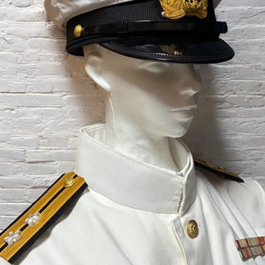 過ぎし帝国の遺産「日本海軍大佐正肩章＆佐官用正帽」帽子