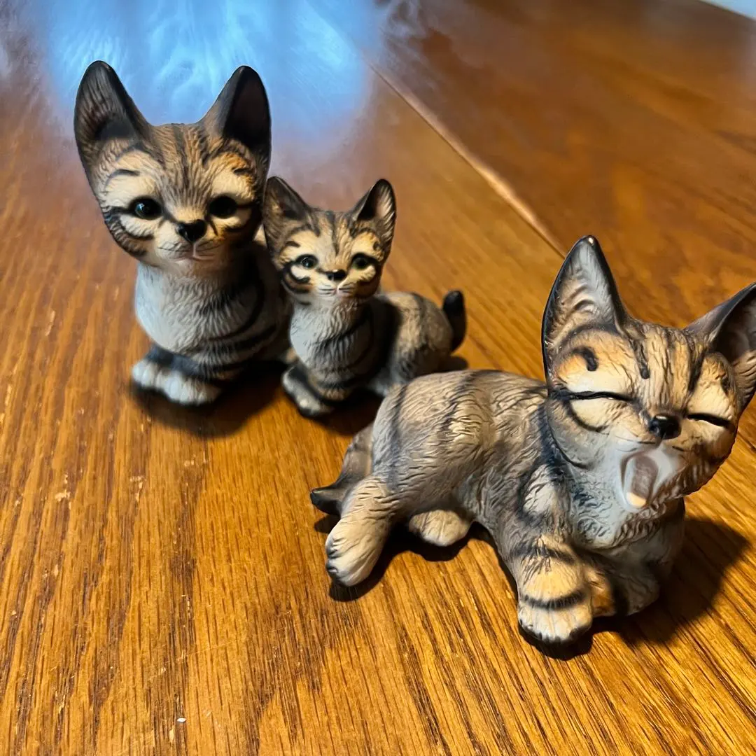 イタリア製ドマン 猫の置物 2体セット 希少レア DEMAIN HK 見上げる猫