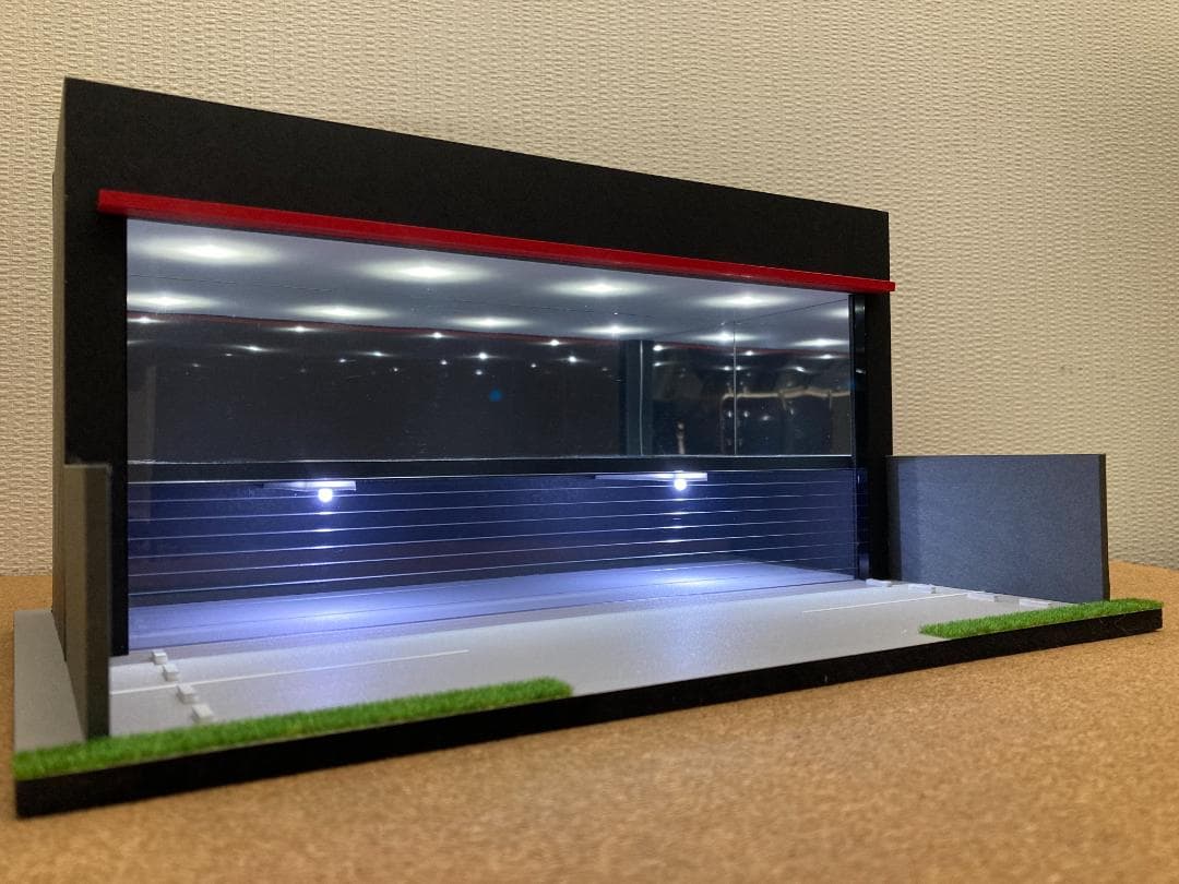 ミニカー用ジオラマ：1/64 カーディーラーⅡ（ブラック＆ダークグレー）