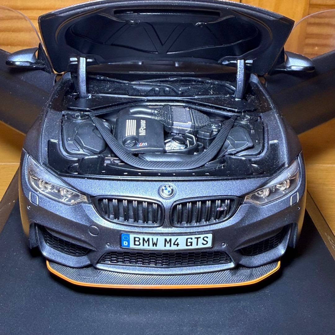ミニチャンプス 1/18 BMW M4 GTS 2016 ダークグレー