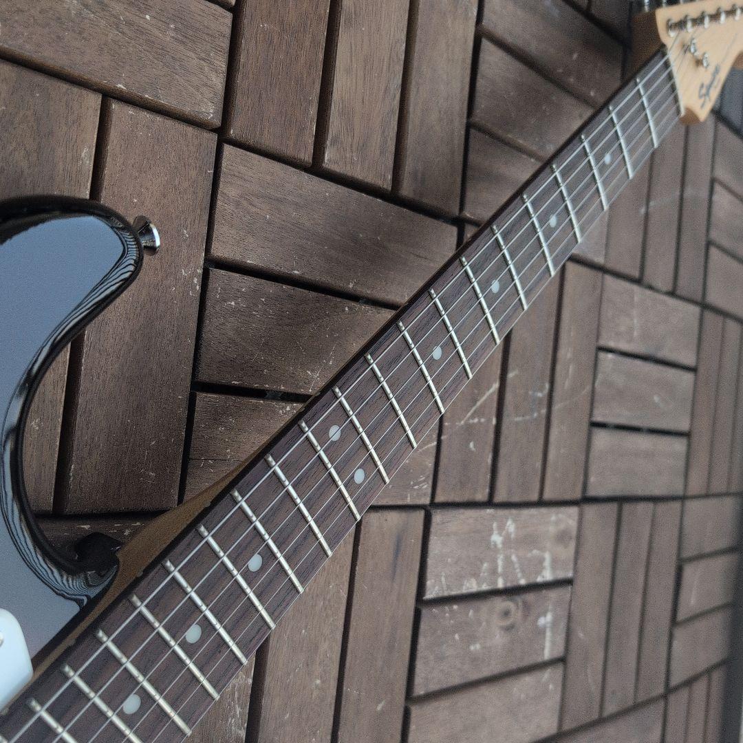 Squier by FENDER ストラトキャスター　状態良し！