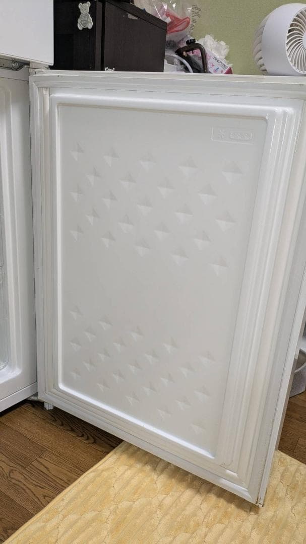 MAZXEN(マクスゼン) 冷蔵庫 JR230ML01WH 中古品