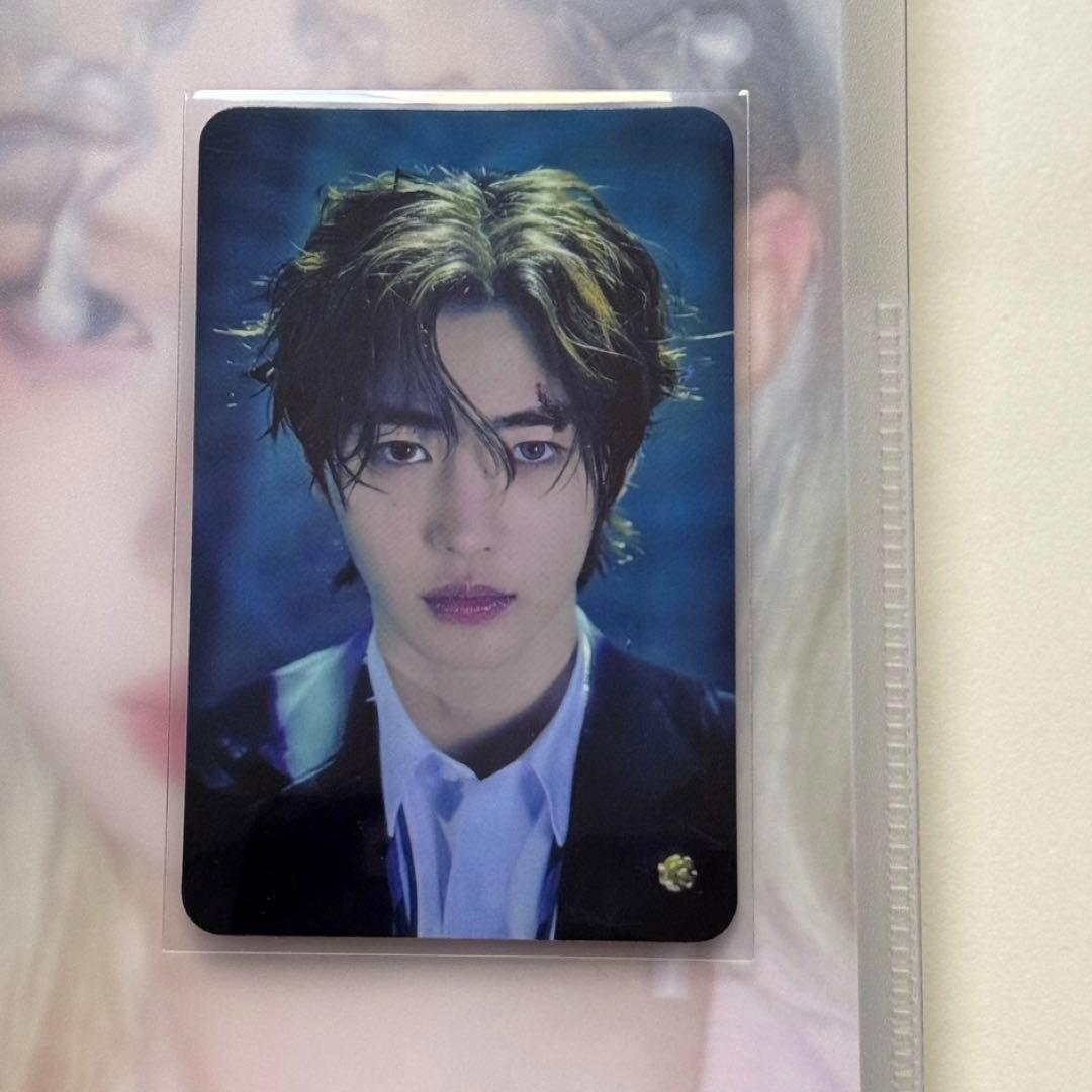 スキズ hollow タワレコ 渋谷限定 抽選 バンチャン 特典