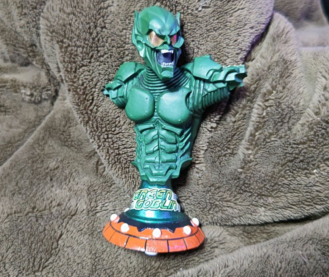 グリーンゴブリン ミニバスト スタチュー 限定3000体 スパイダーマン