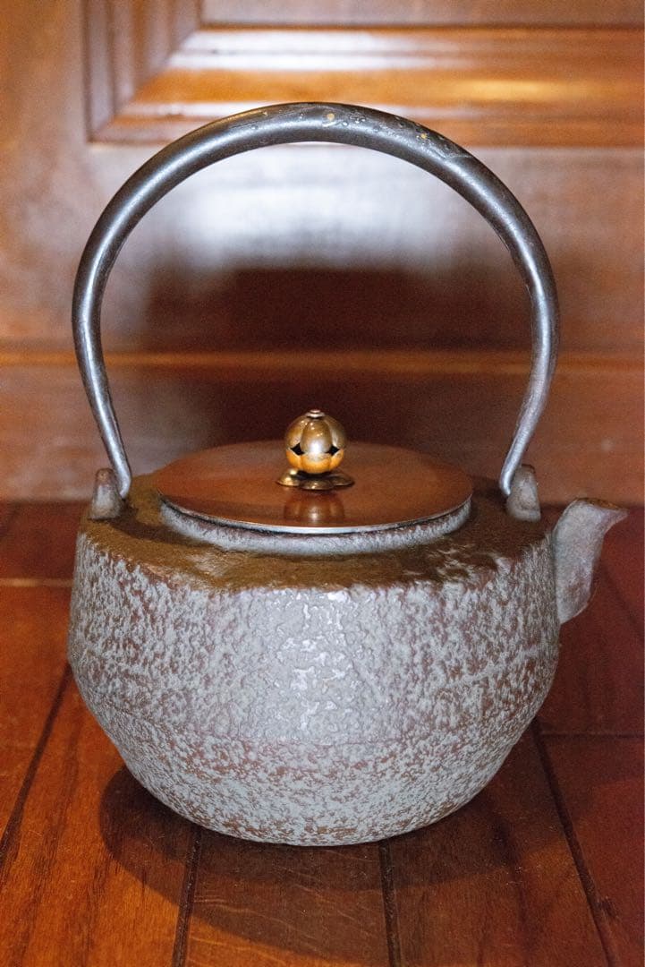 持手銀象嵌 梅摘 銀摘 龍文堂 鉄瓶 未使用品 持手