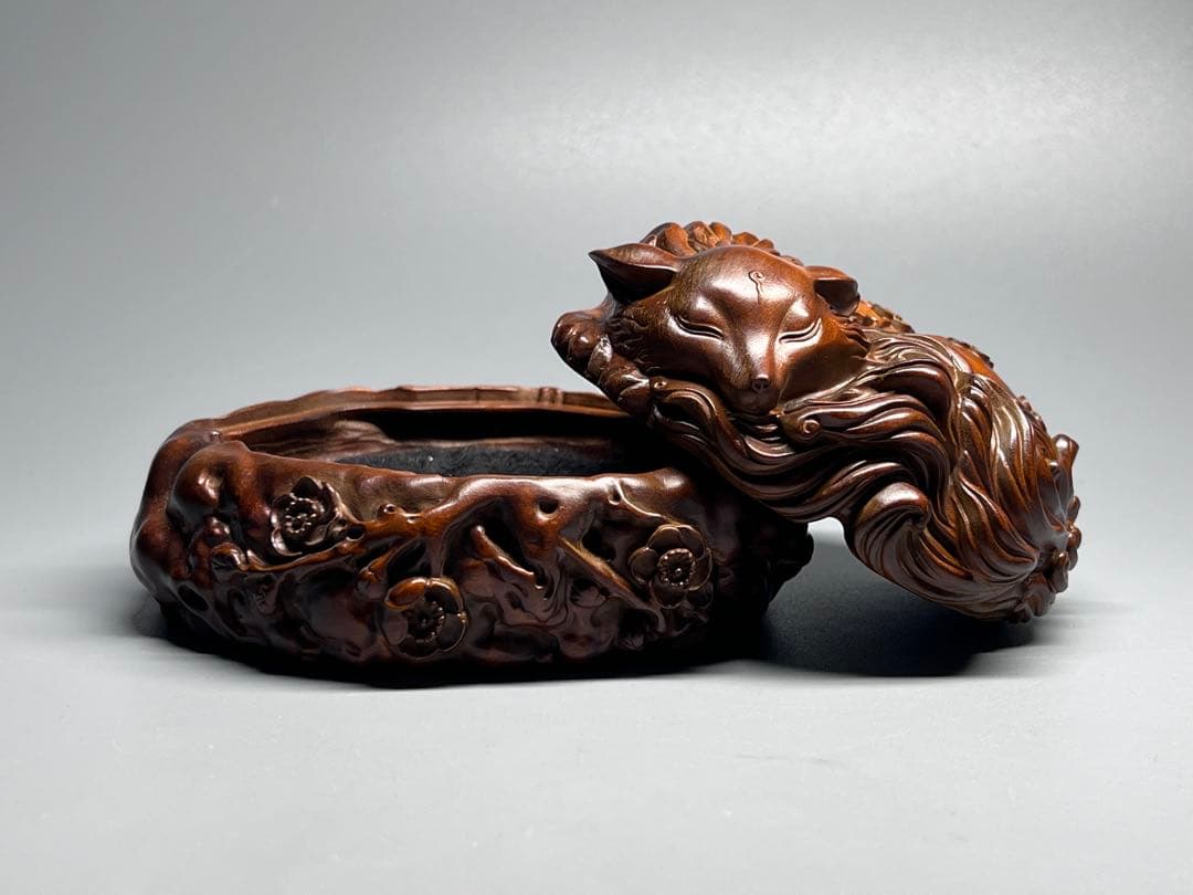 古美術 黄楊木 本物拓植 香炉 香道具 置物 九尾の狐 手作り 極細