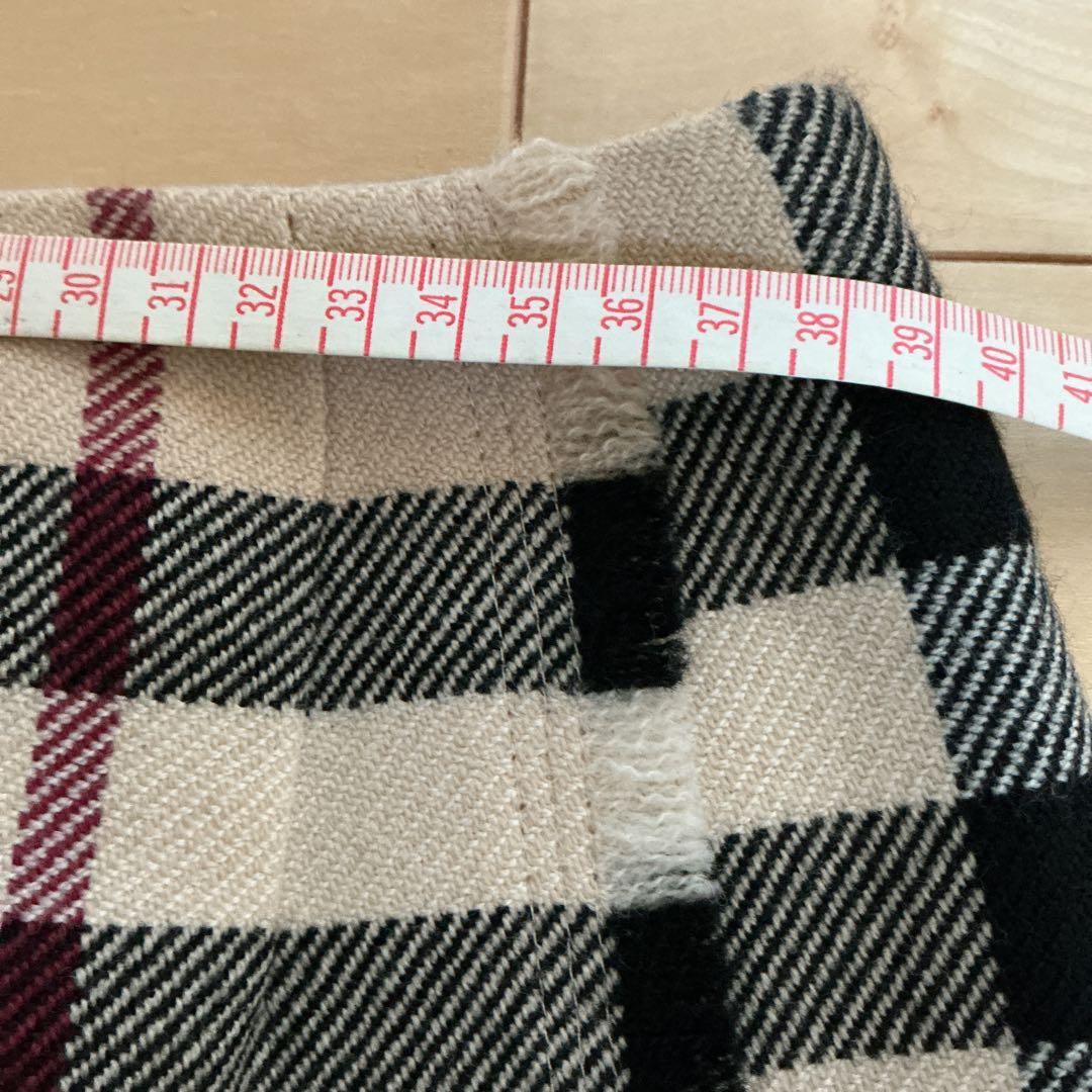 バーバリーロンドン　ウールスカート13号　ベージュ、ブラック2点おまとめ