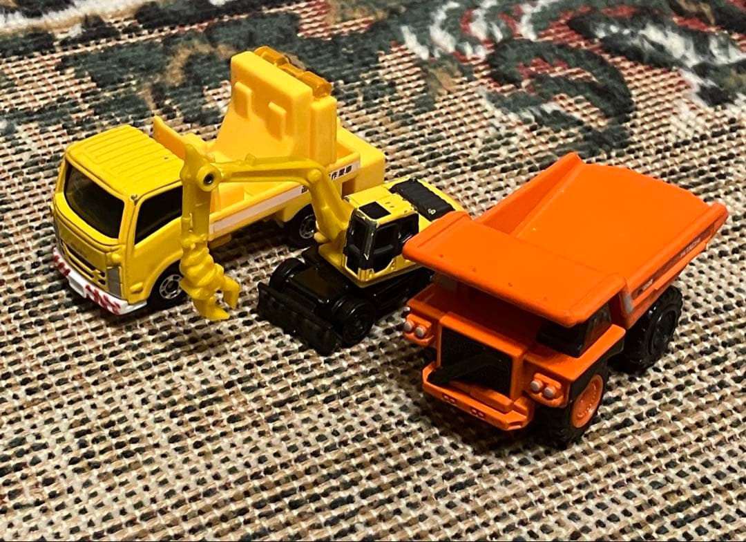 ジャンク品　ミニカー　約140台＋18台　まとめ売り