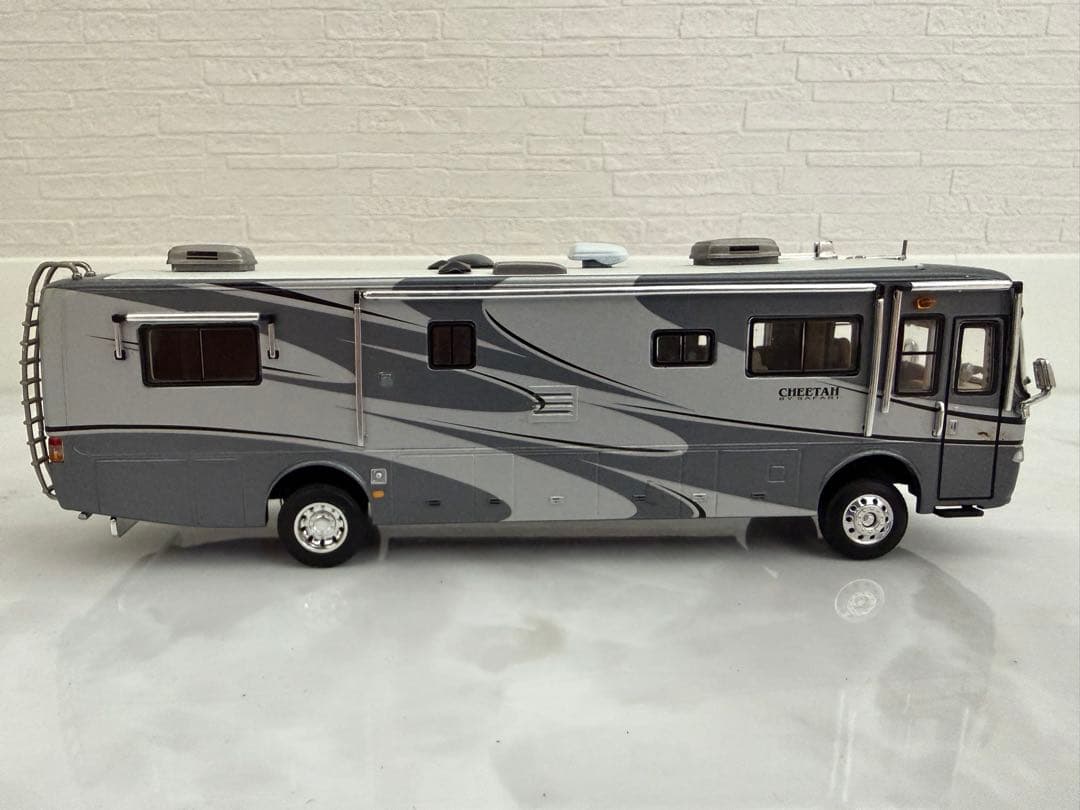 CHEETAH by SAFARI モナココーチ　モーターホームミニカー