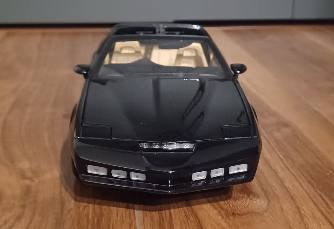 アオシマ スカイネット ナイトライダー K.I.T.T ナイト2000