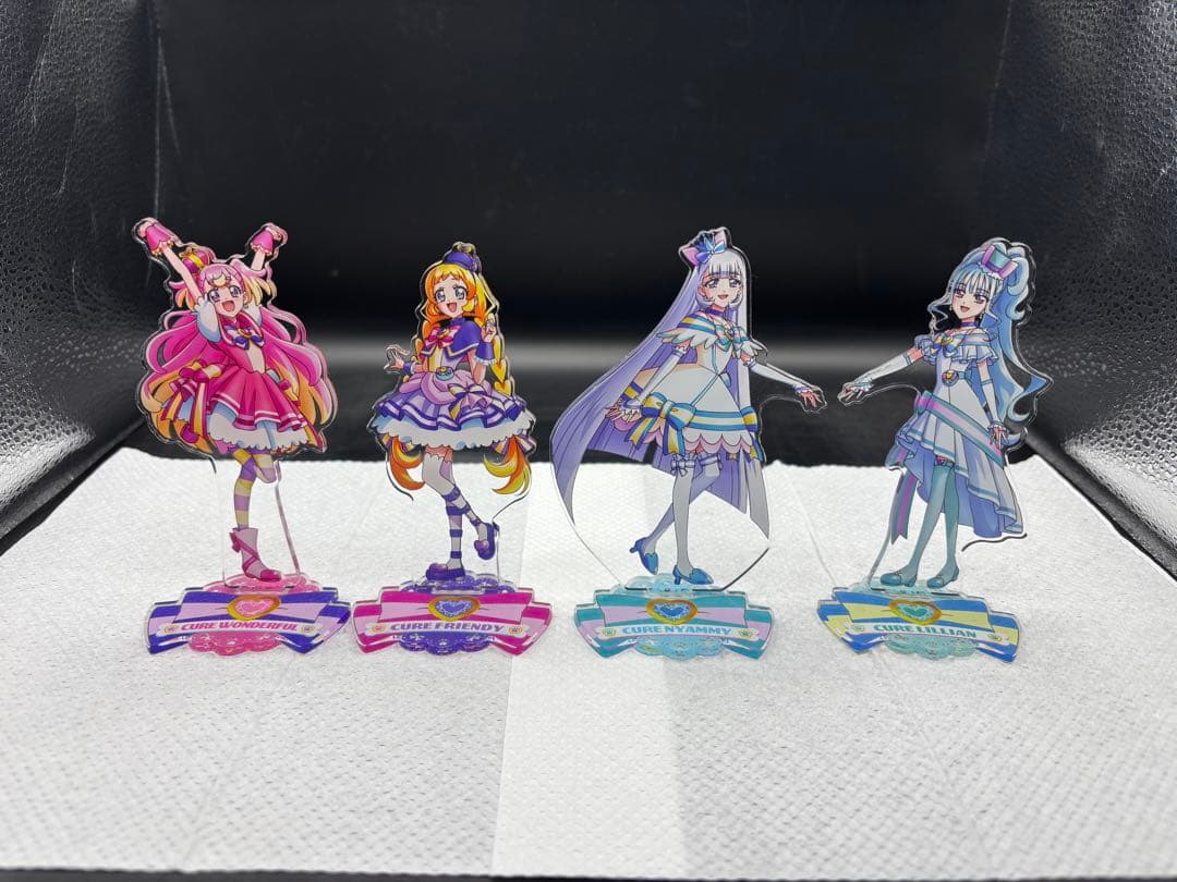 プリキュアグッズまとめ売り　キミとアイドルプリキュア・わんだふるぷりきゅあ