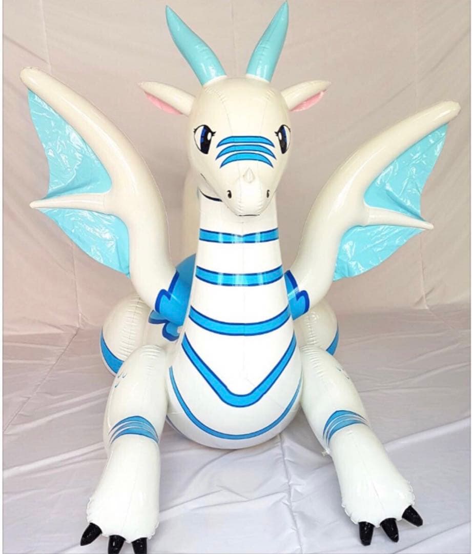 ホワイトドラゴン　フロート　空気ビニール風船　浮き輪　レア　希少　バルーン