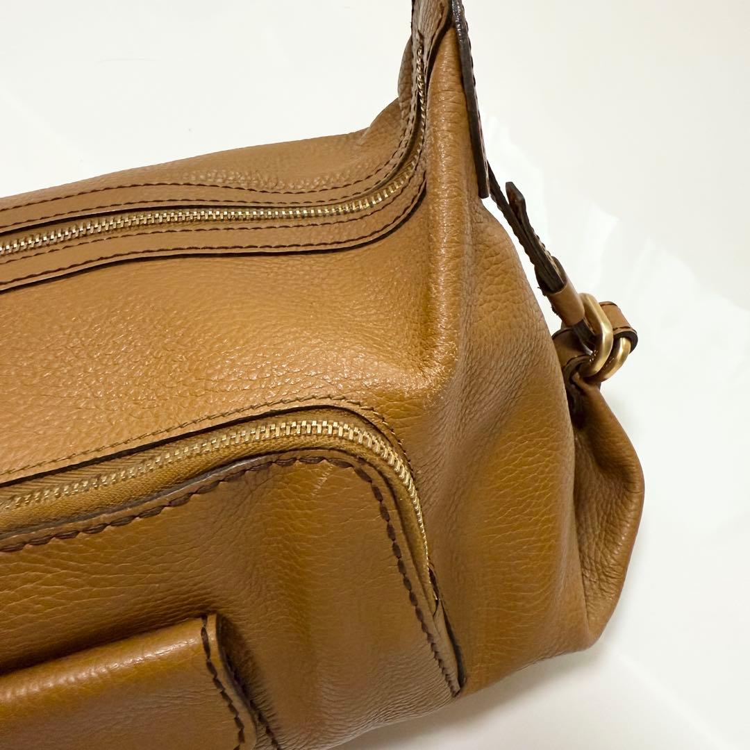 トッズ　ワンショルダー　ハンドバッグ　トート　シボ革　レザー　ブラウン系