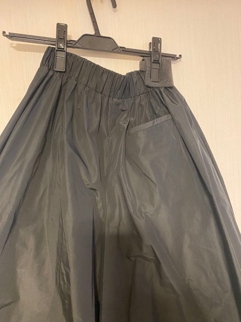 uiko MACHATTメモリーキュロットパンツ　未使用