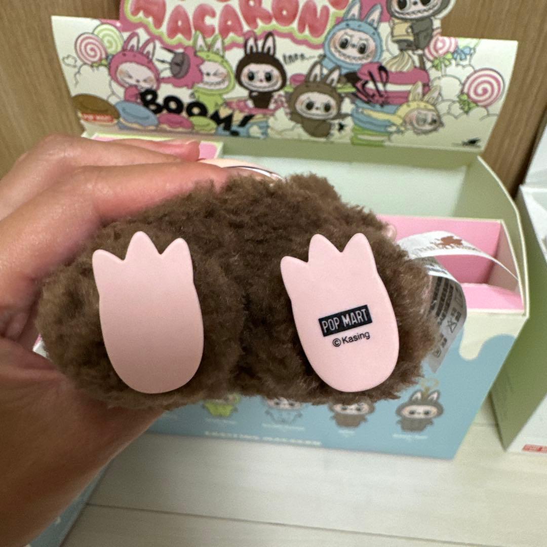 ラブブ　マカロン　シークレット