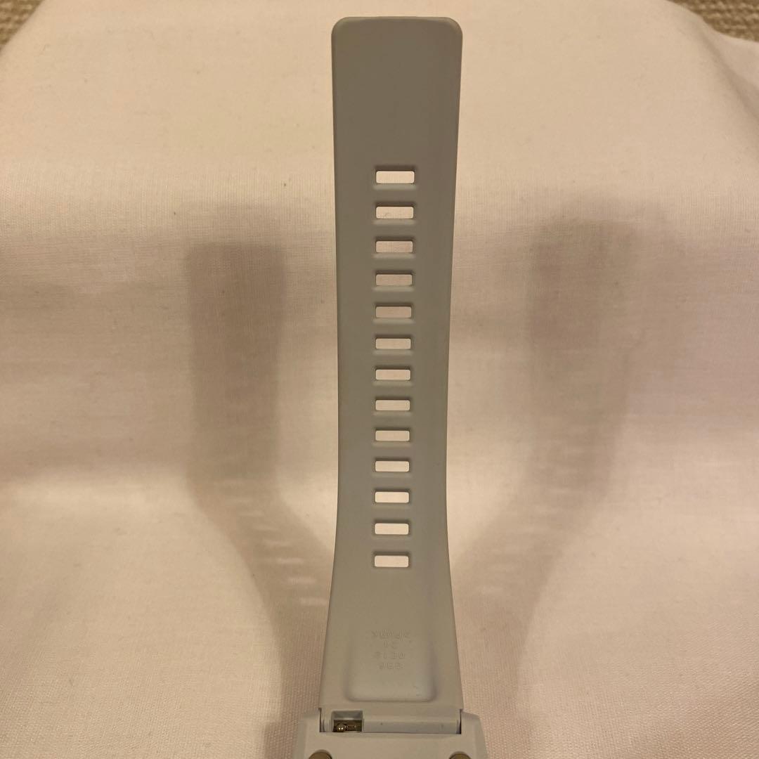 【美品】CASIO G-SHOCK アナデジ腕時計 ライトグレー　箱付き