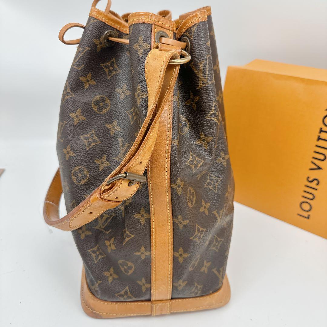 ルイヴィトン　モノグラム　巾着　ショルダーバッグ　ノエ