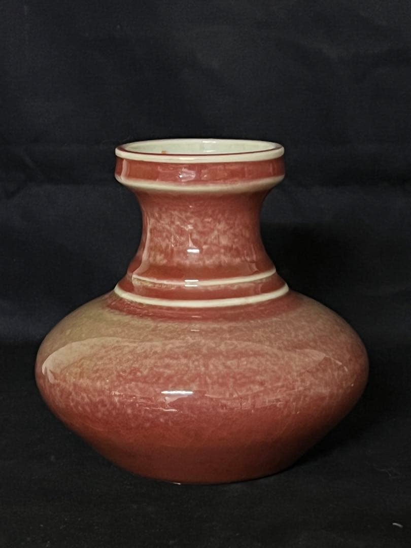 文房具 清康熙 紅釉花瓶/F2-66