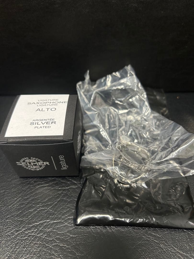 【新品未使用】セルマー アルトサックス リガチャー キャップ セット