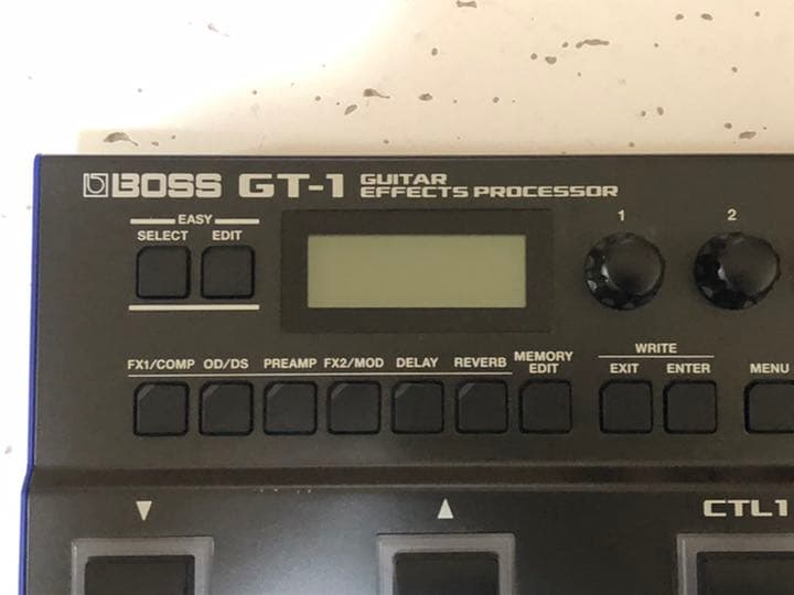 BOSS GT-1 マルチエフェクター（ジャンク品）