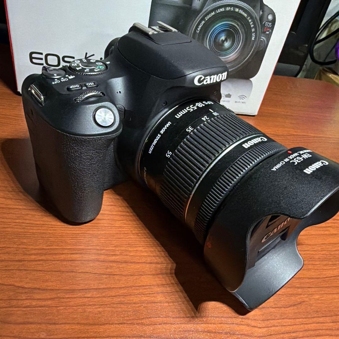 Canon EOS Kiss X9 ＆TAMRONレンズ＆カメラバッグセット｜
