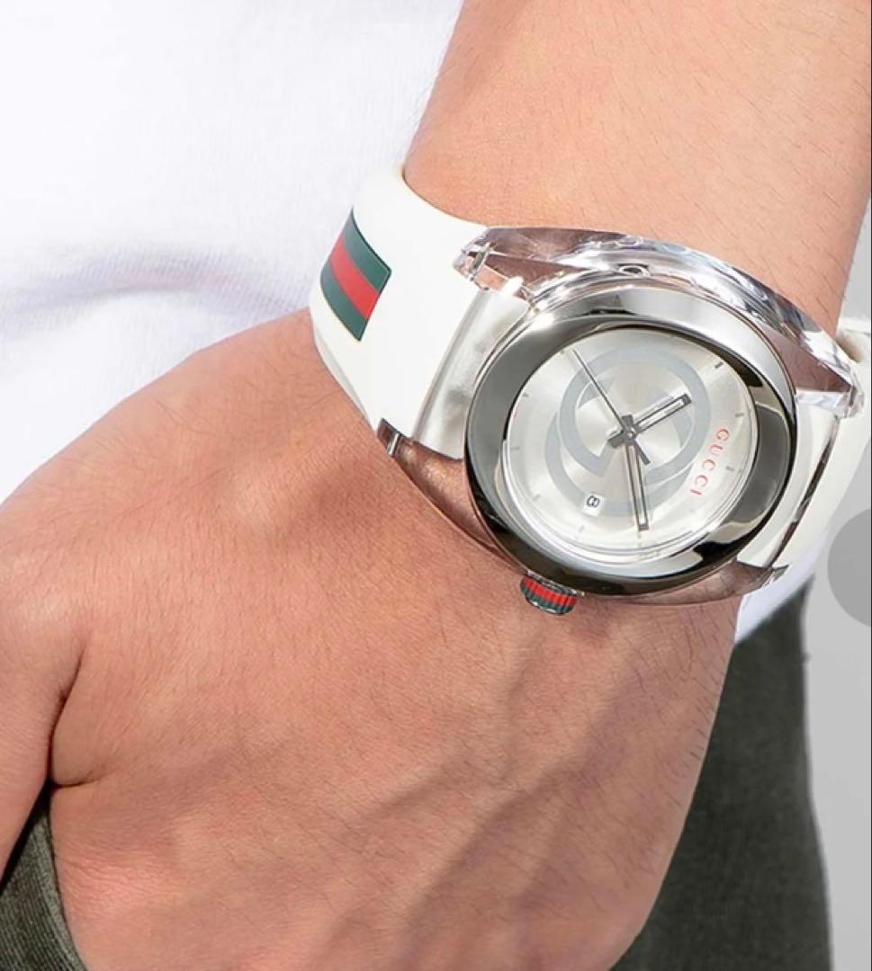グッチ 腕時計 SYNCインターロッキングG シェリーライン 白色　ユニセックス