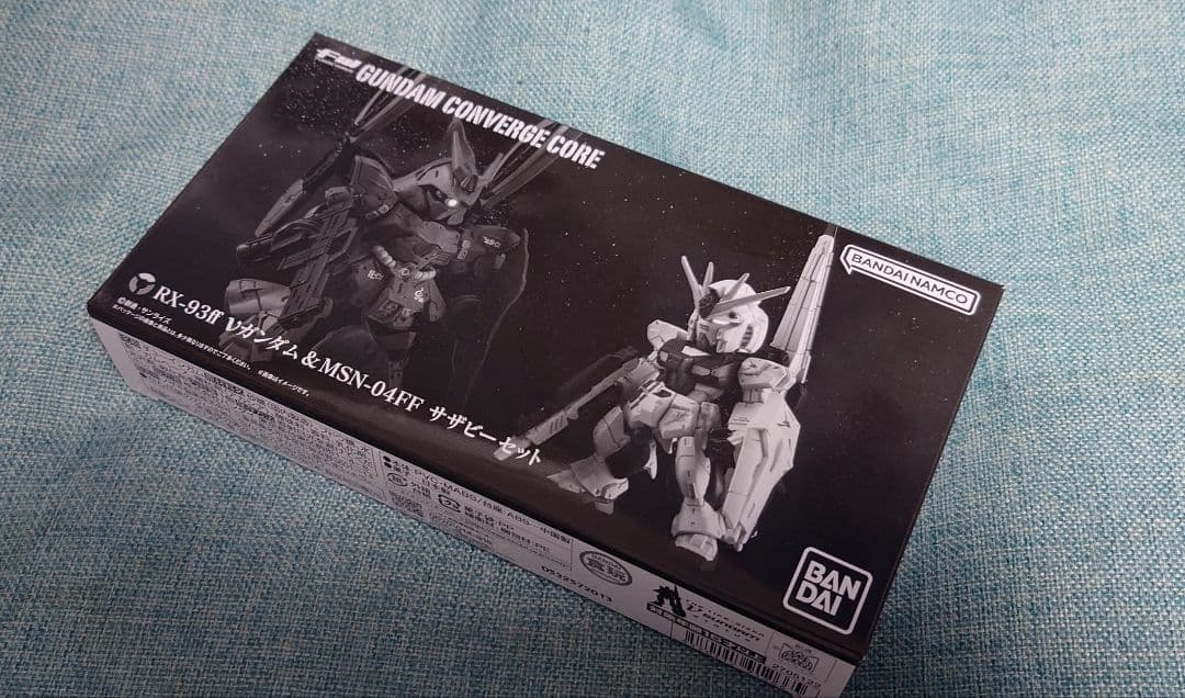 未開封ガンダムコンバージ限定品】νガンダム(福岡立像) & サザビー