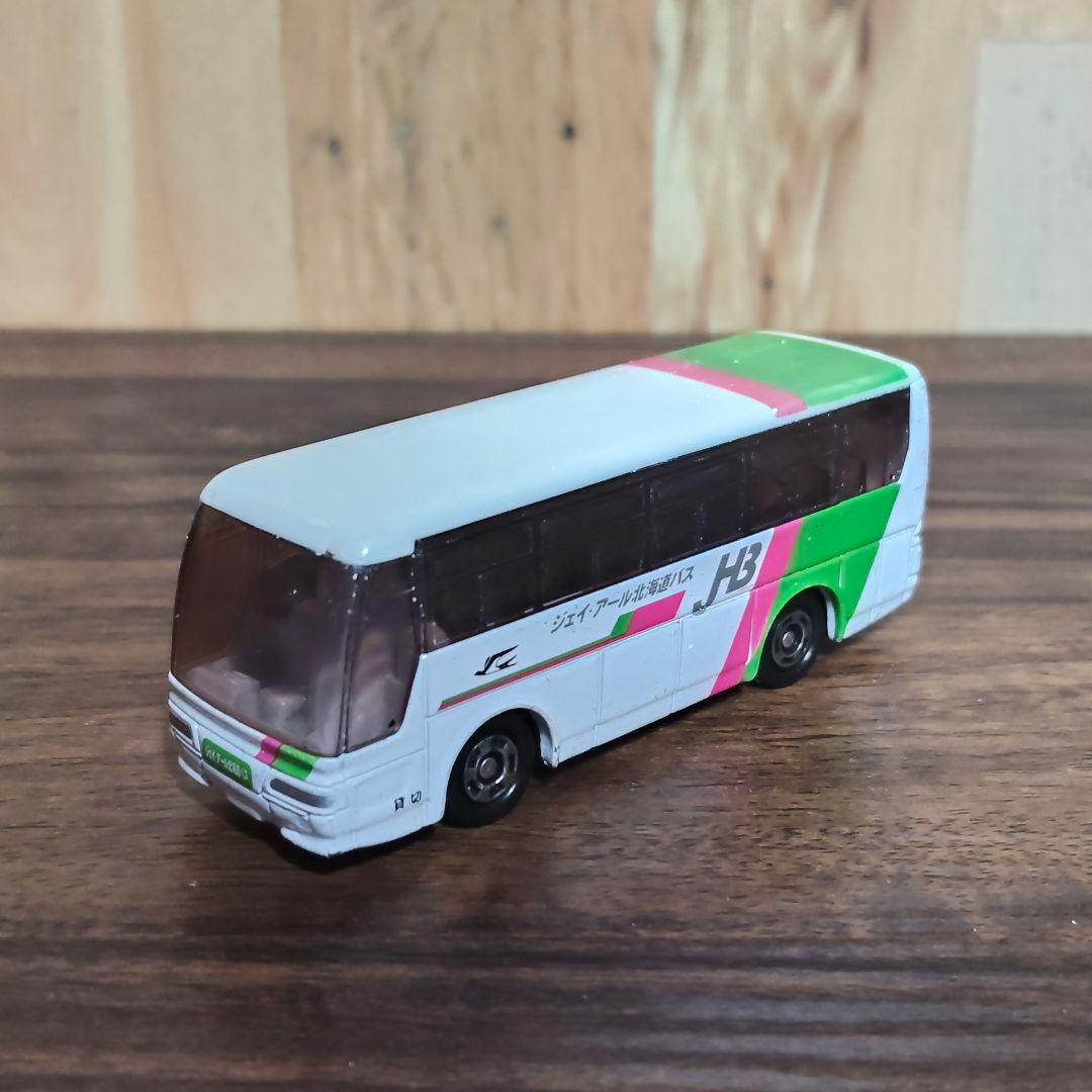トミカ JR北海道バス 三菱ふそうエアロクイーン - メルカリ