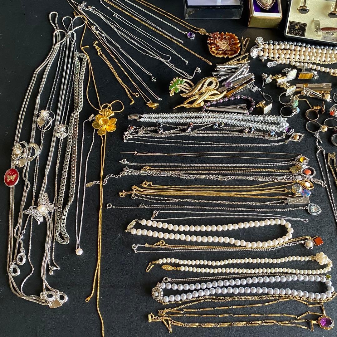 ピ*ス様 アクセサリー 大量 まとめ売り 遺品整理 ヴィンテージ - メルカリ