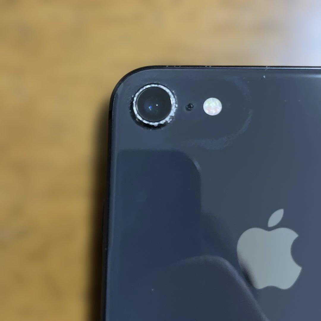 Apple iPhone 8 ブラック 本体 - メルカリ