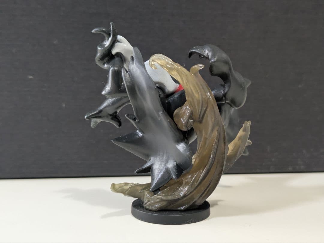 海洋堂 ダークライ フィギュア 予約特典