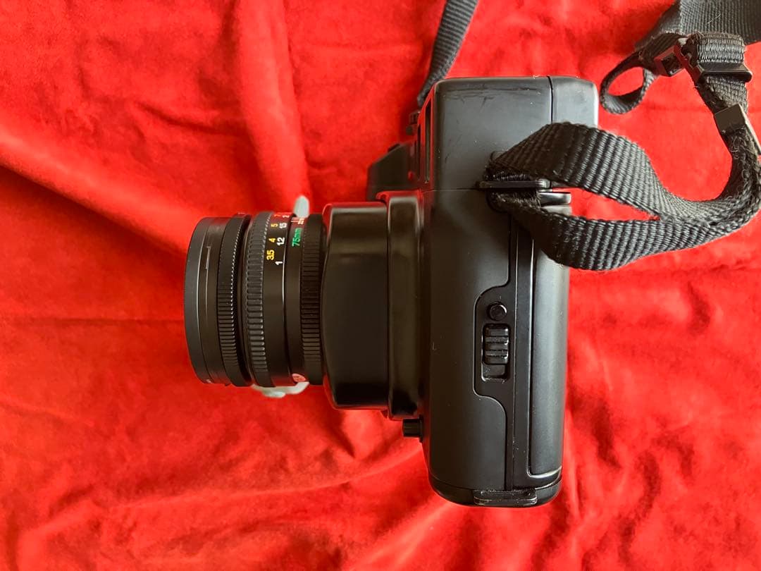 マ*ラ様 New Mamiya6MFボディ、レンズ２本、ストロボなど