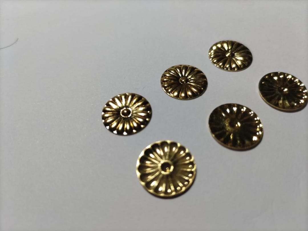 特別価格！【菊紋金具】4分ｘ220枚 （12ｍｍ）神殿、神輿、真鍮金具です。