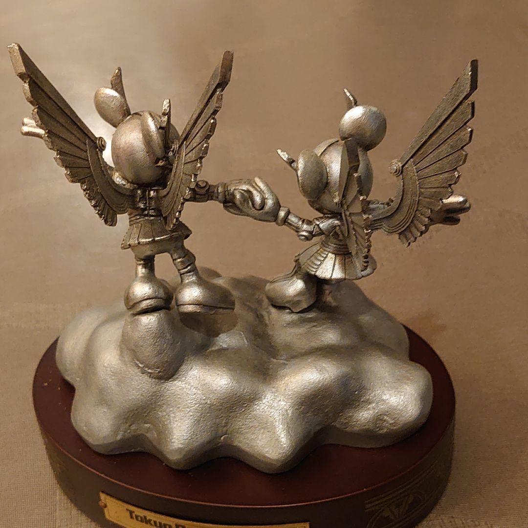 レア　ディズニー　ミレニアム　2001　ミッキー&ミニー　フィギュアリン　限定品