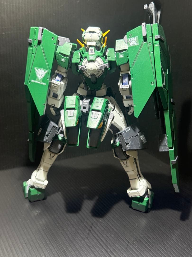 MG ガンダムデュナメス　塗装完成品